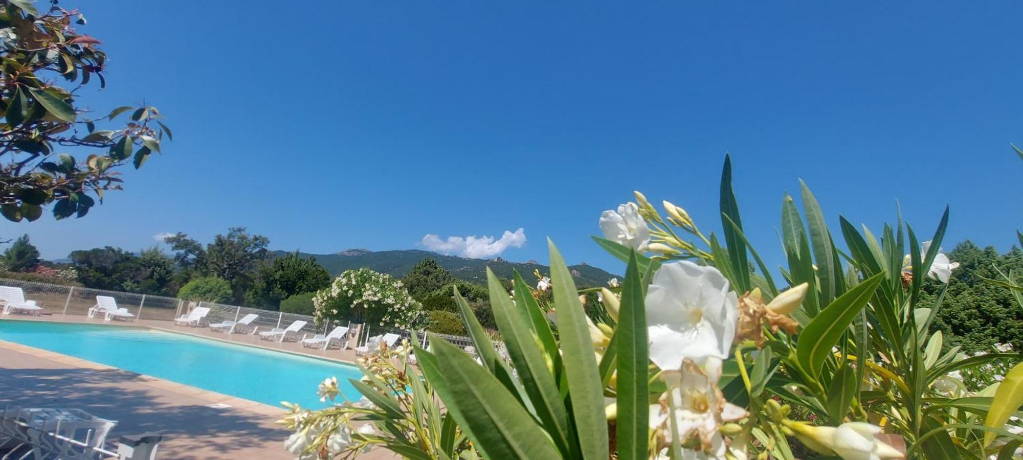 Residence Riviera Porto-Vecchio  Buitenkant foto