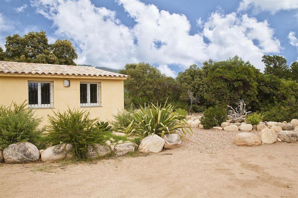 Residence Riviera Porto-Vecchio  Buitenkant foto